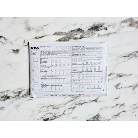 2000s Simplicity Vest and Jacket Sewing Pattern - Size AA (XS, S, M) - Picture 2 of 2